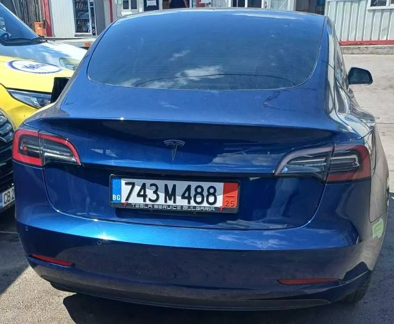 Tesla Model 3 RWD Standard Range+ LFP - изображение 5
