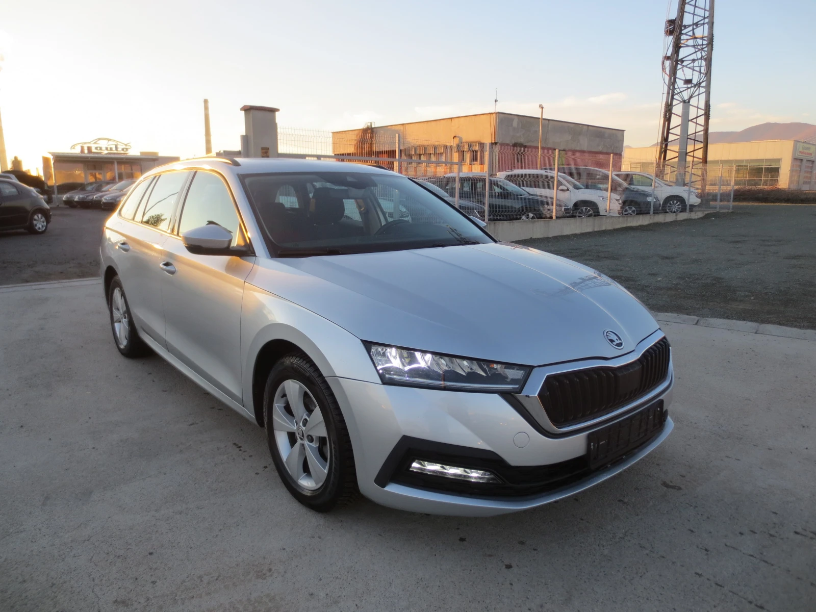 Skoda Octavia 1.5 G-TEC METAH - изображение 3