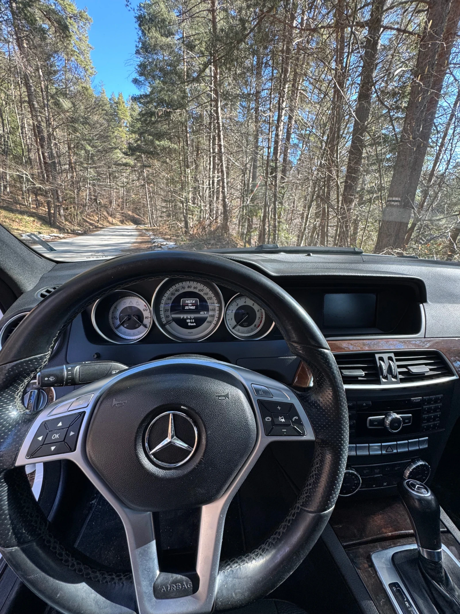 Mercedes-Benz C 300 4-matic AMG - изображение 7