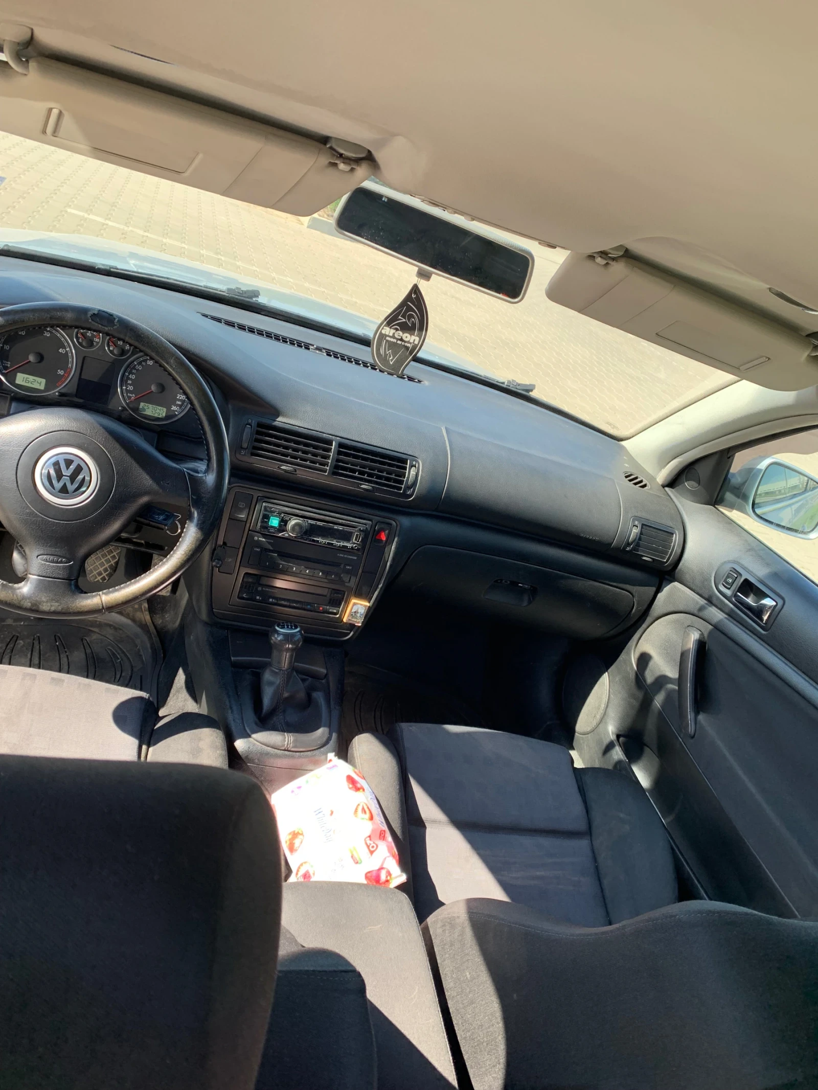 VW Passat 1.9TDI 131/6ск /ръчна - изображение 8