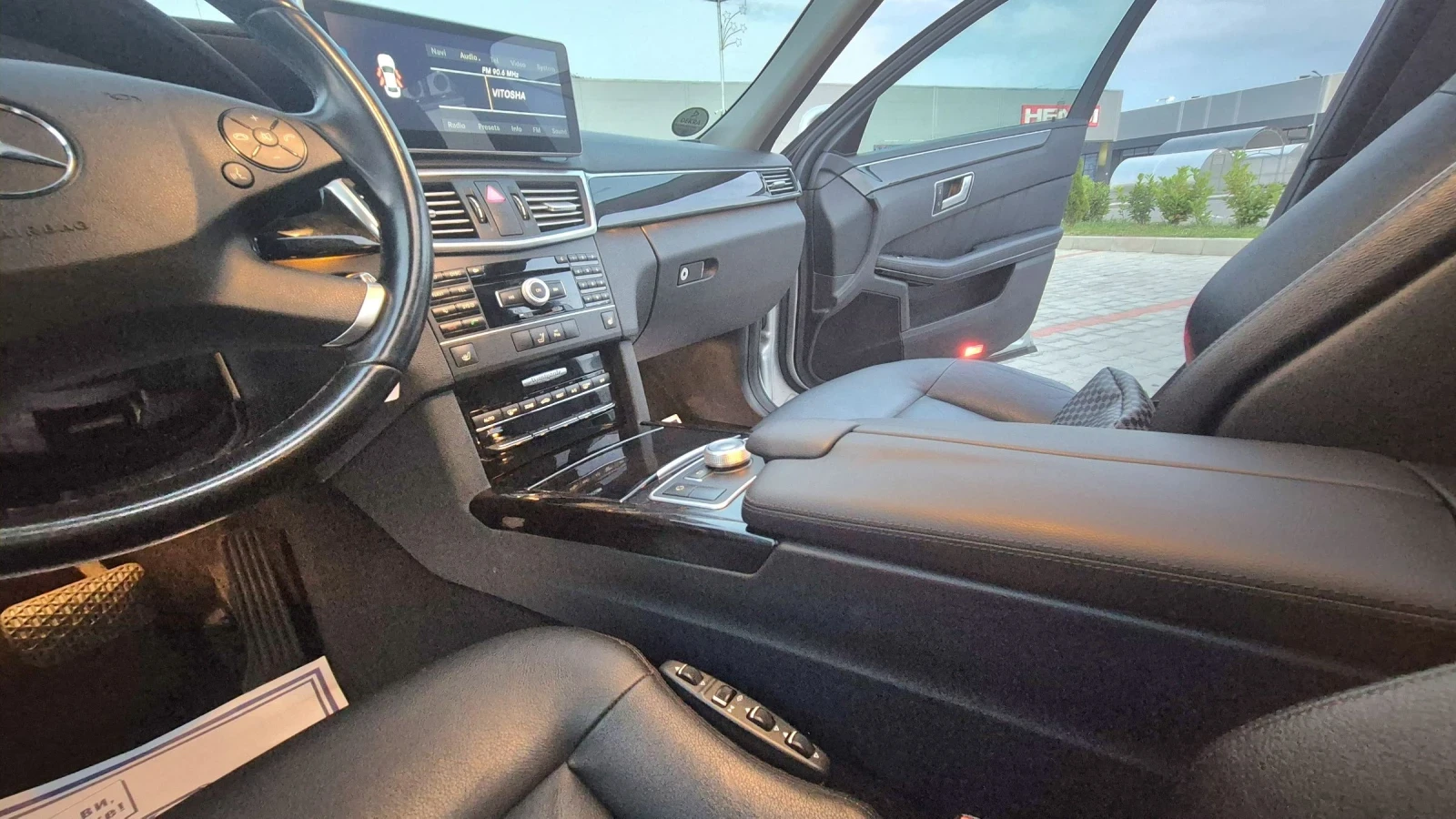 Mercedes-Benz E 300 Avantgarde - изображение 10
