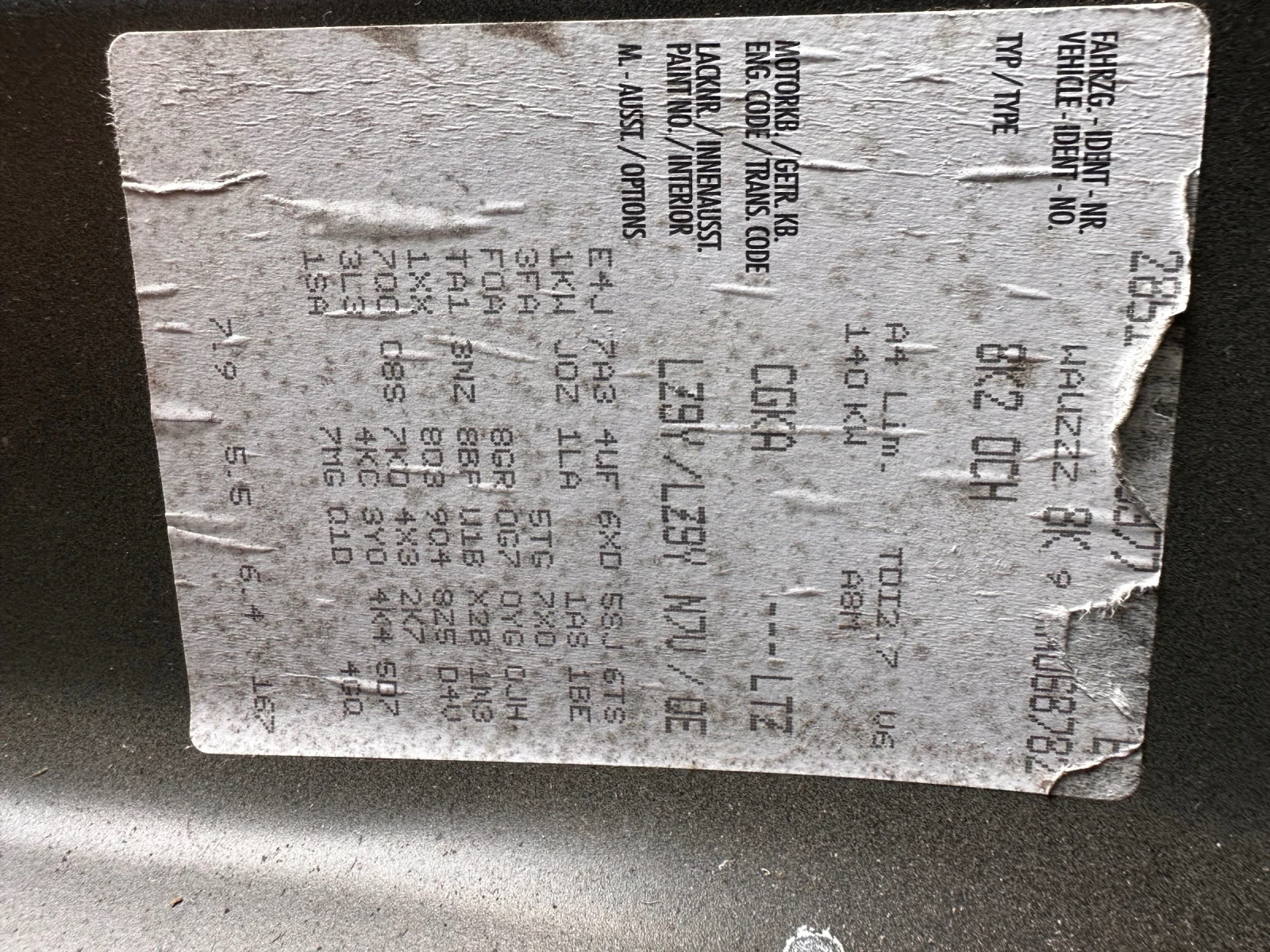 Audi A4 2.7  | Mobile.bg   12