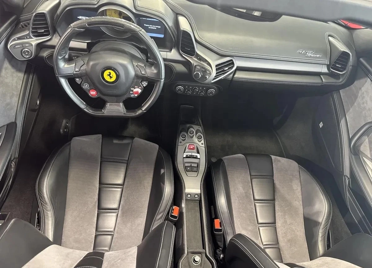 Ferrari 458 Italia Spider - изображение 7