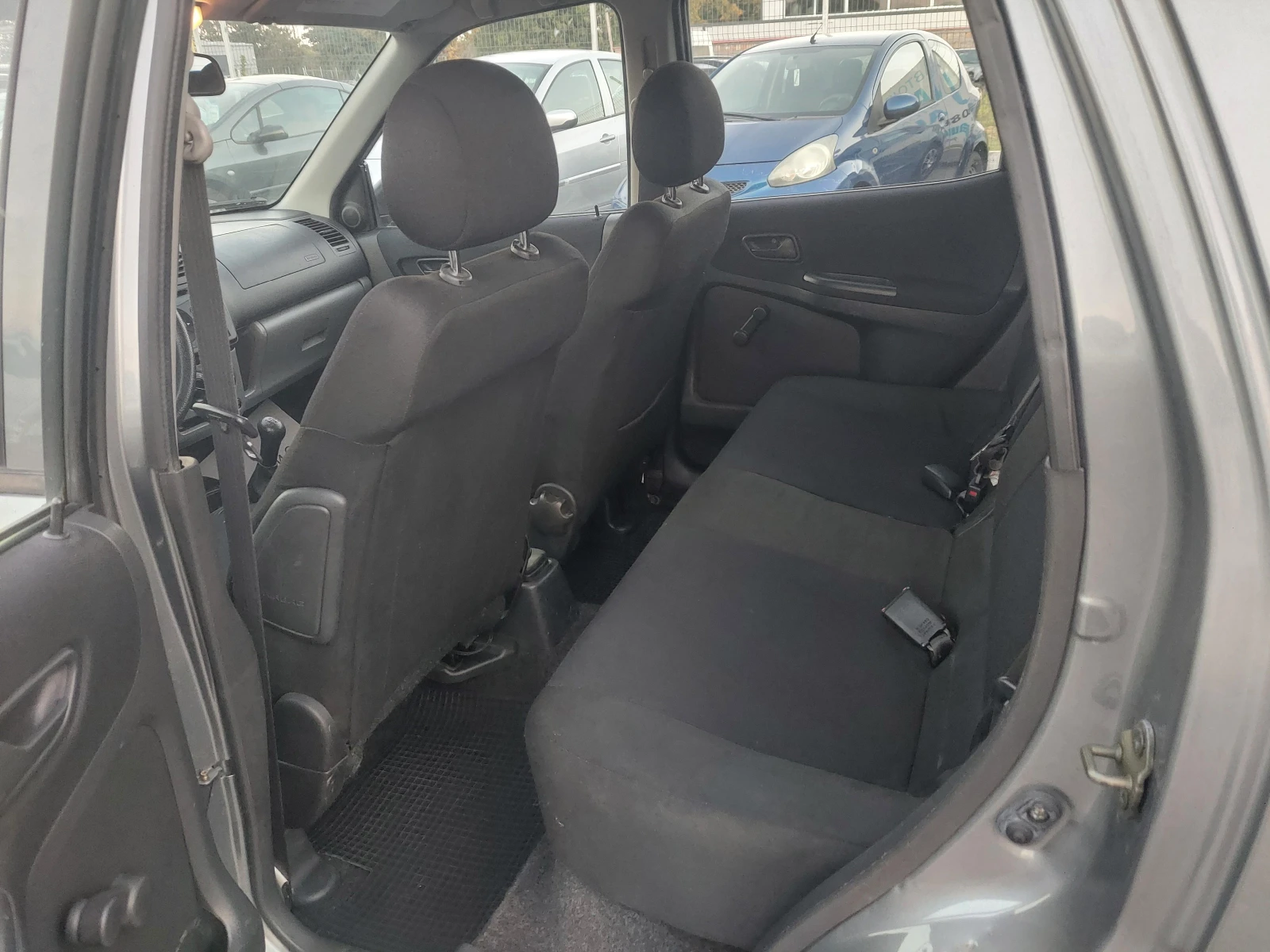 Subaru Justy 1.3i 4x4 КЛИМА - изображение 9