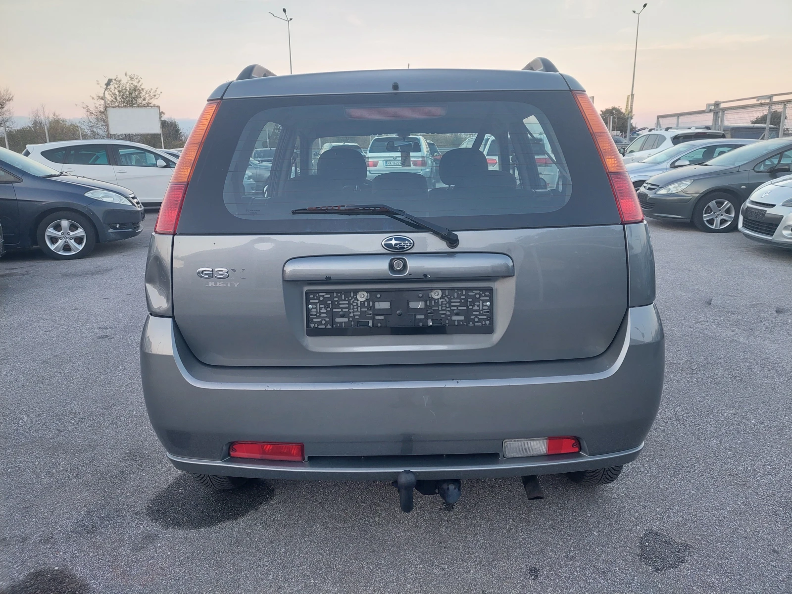 Subaru Justy 1.3i 4x4 КЛИМА - изображение 4