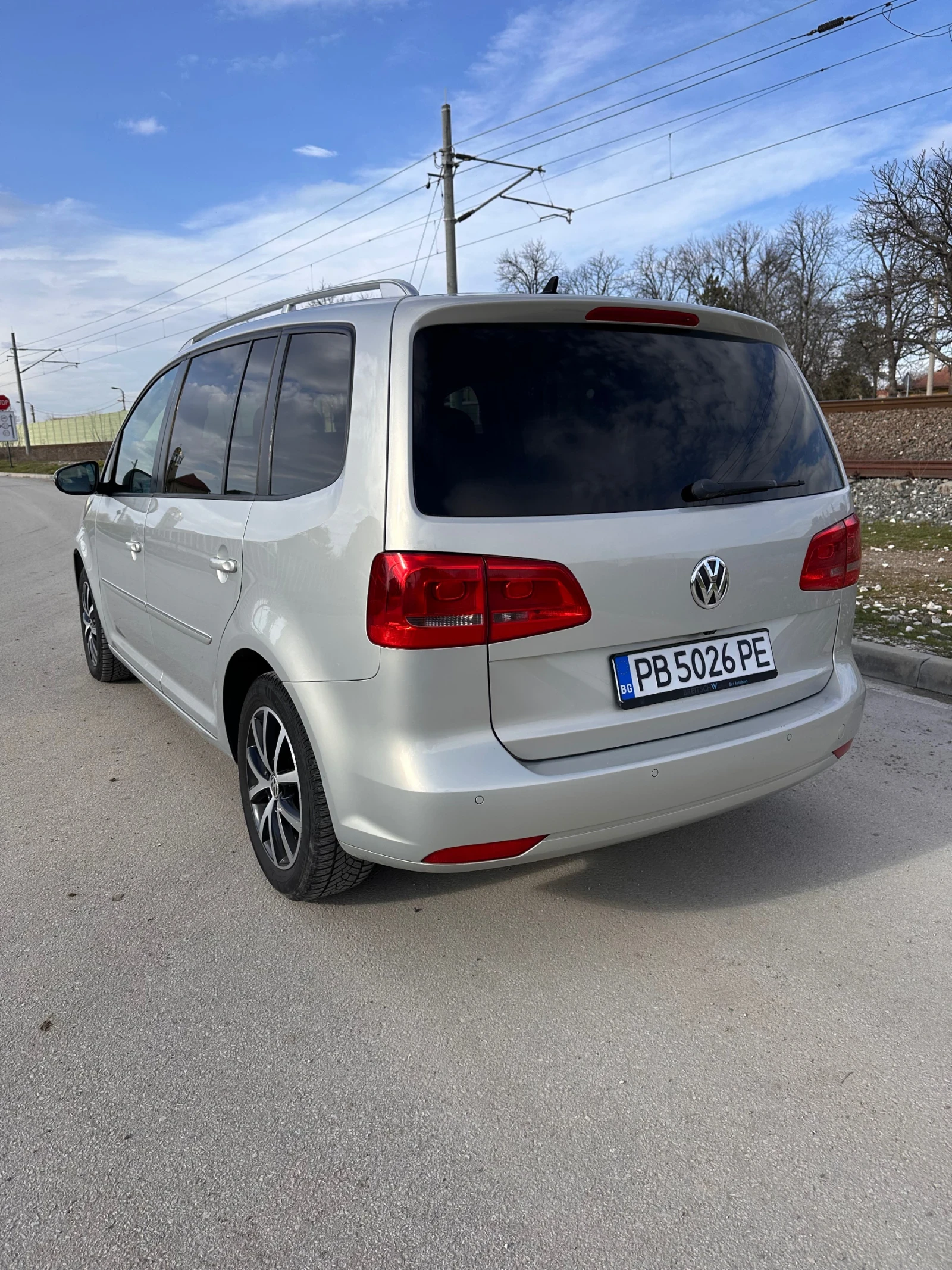VW Touran Highline - изображение 4