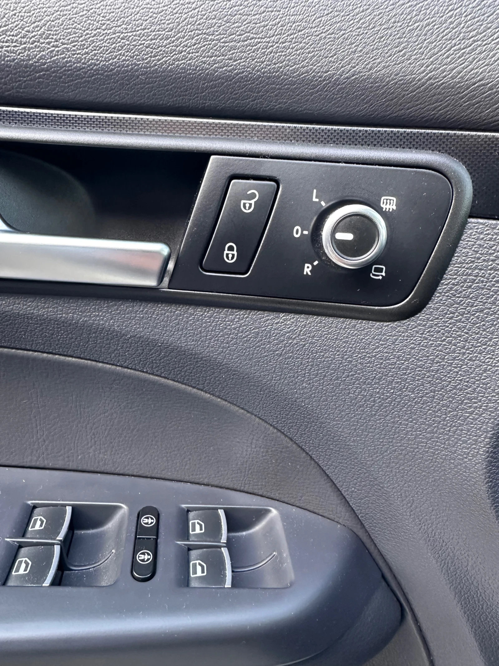 VW Touran Highline - изображение 9