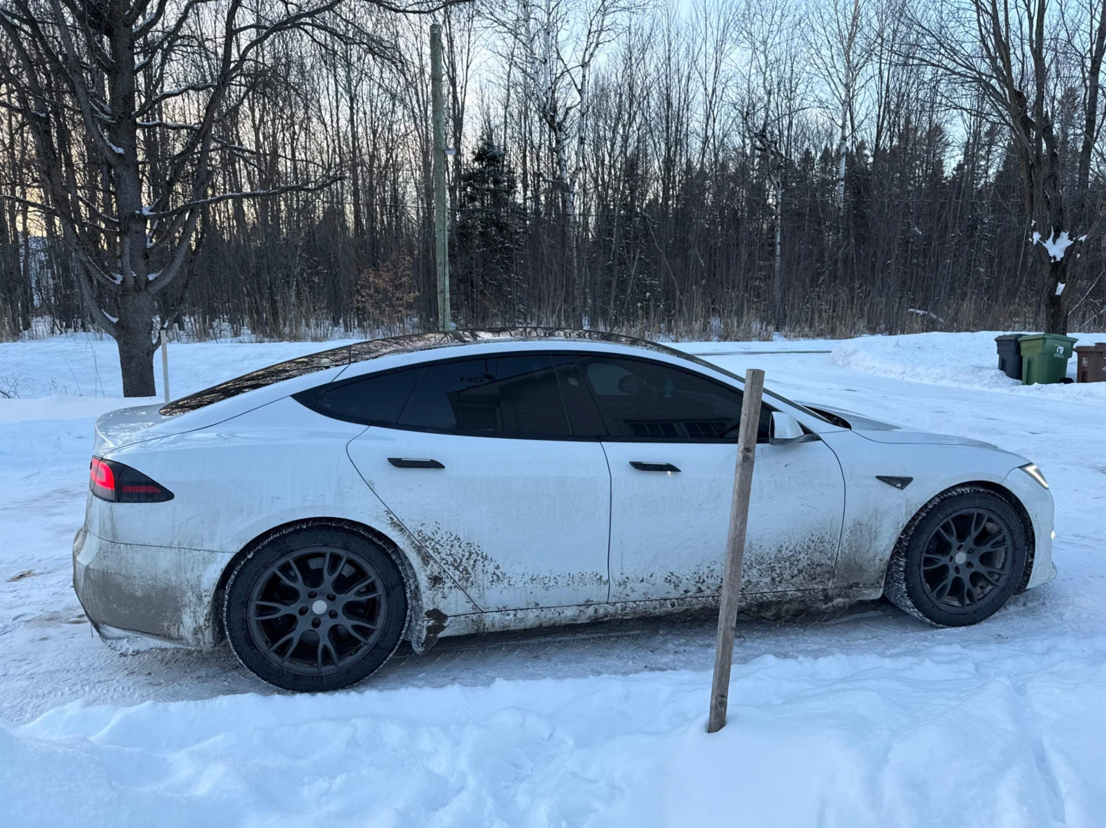 Tesla Model S PANO* KEYLESS* S* ПОДГРЕВ - изображение 4