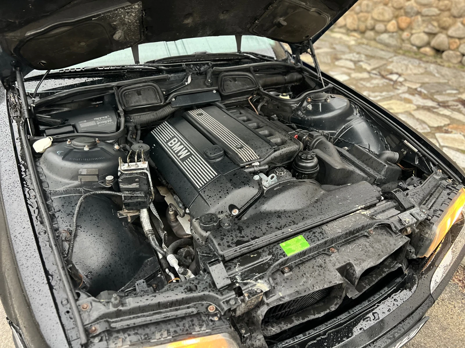 BMW 728  I  - изображение 9