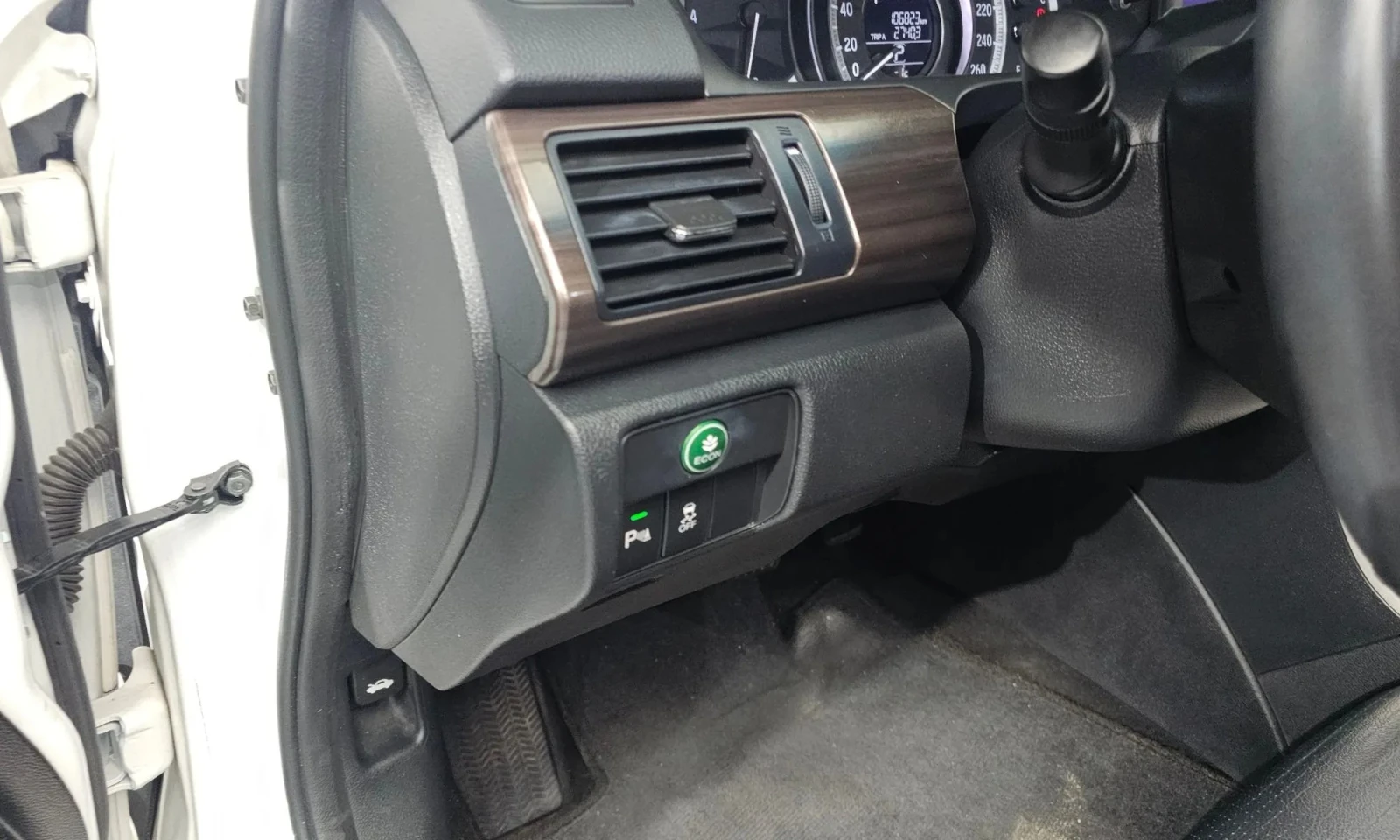 Honda Accord Accord 2.4 9Th Generation, снимка 13 - Автомобили и джипове - 53709917