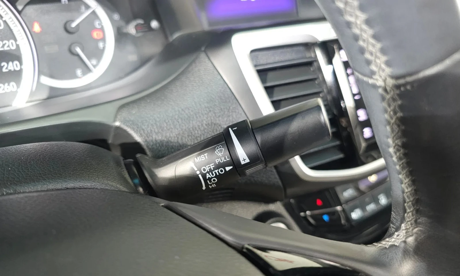 Honda Accord Accord 2.4 9Th Generation, снимка 15 - Автомобили и джипове - 53709917