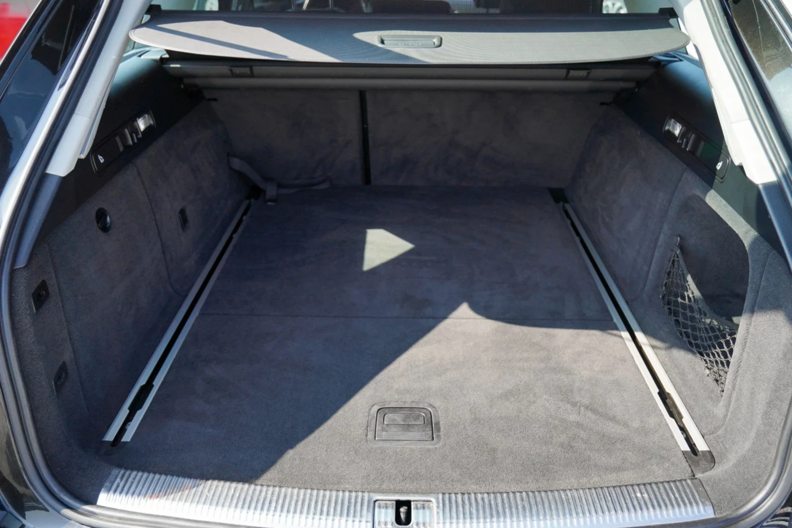 Audi A6 Matrix 2.0TDI ЛИЗИНГ, снимка 17 - Автомобили и джипове - 53783577