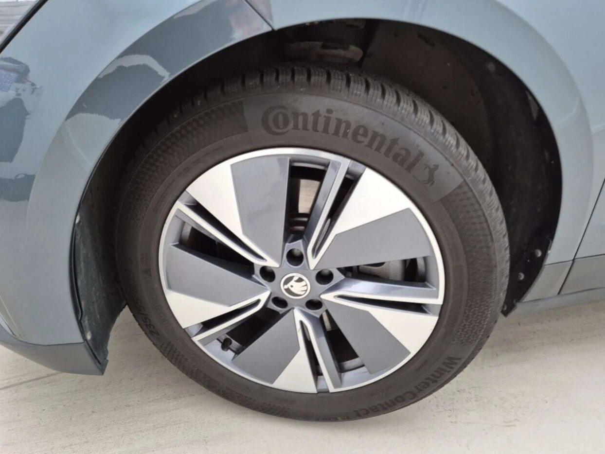 Skoda Enyaq 80 Sportline, снимка 11 - Автомобили и джипове - 53982683