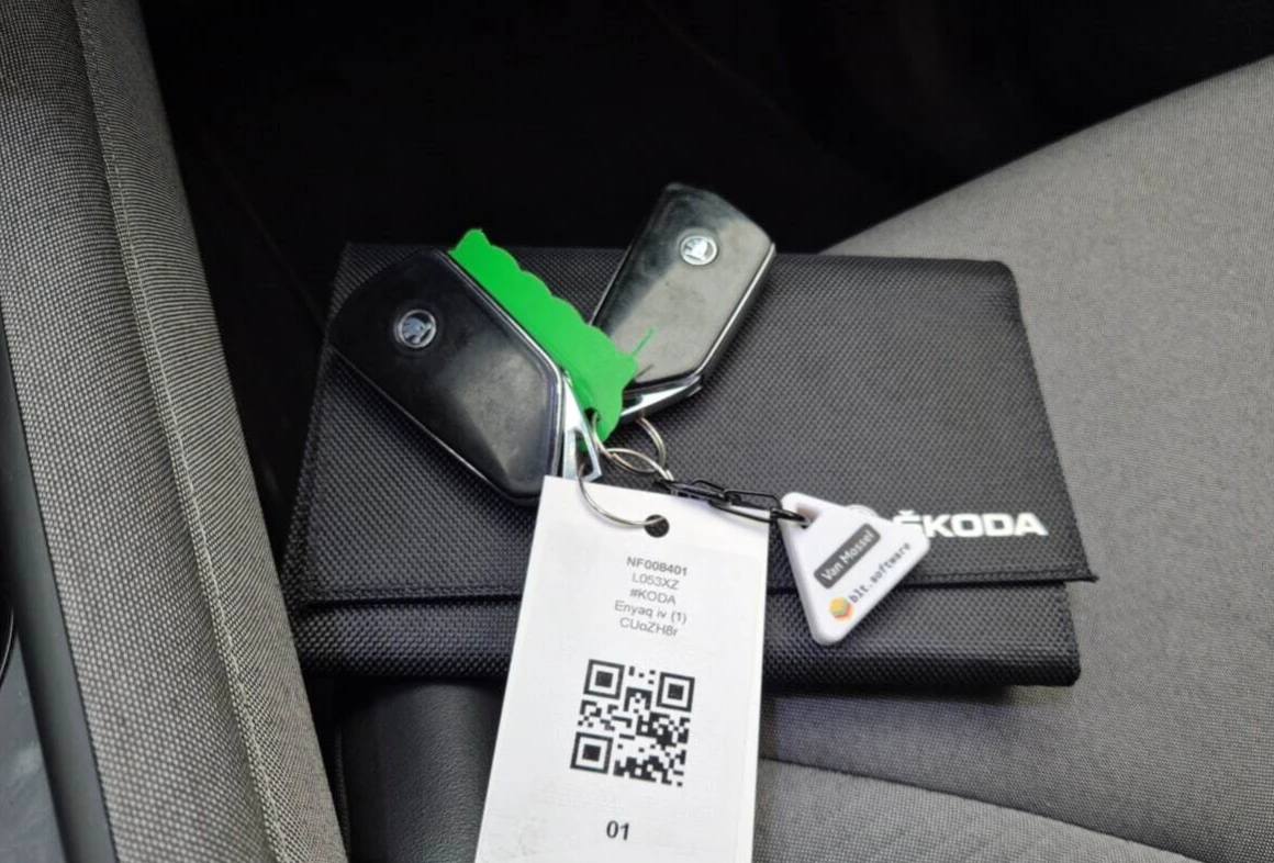 Skoda Enyaq 80 Sportline, снимка 13 - Автомобили и джипове - 53982683