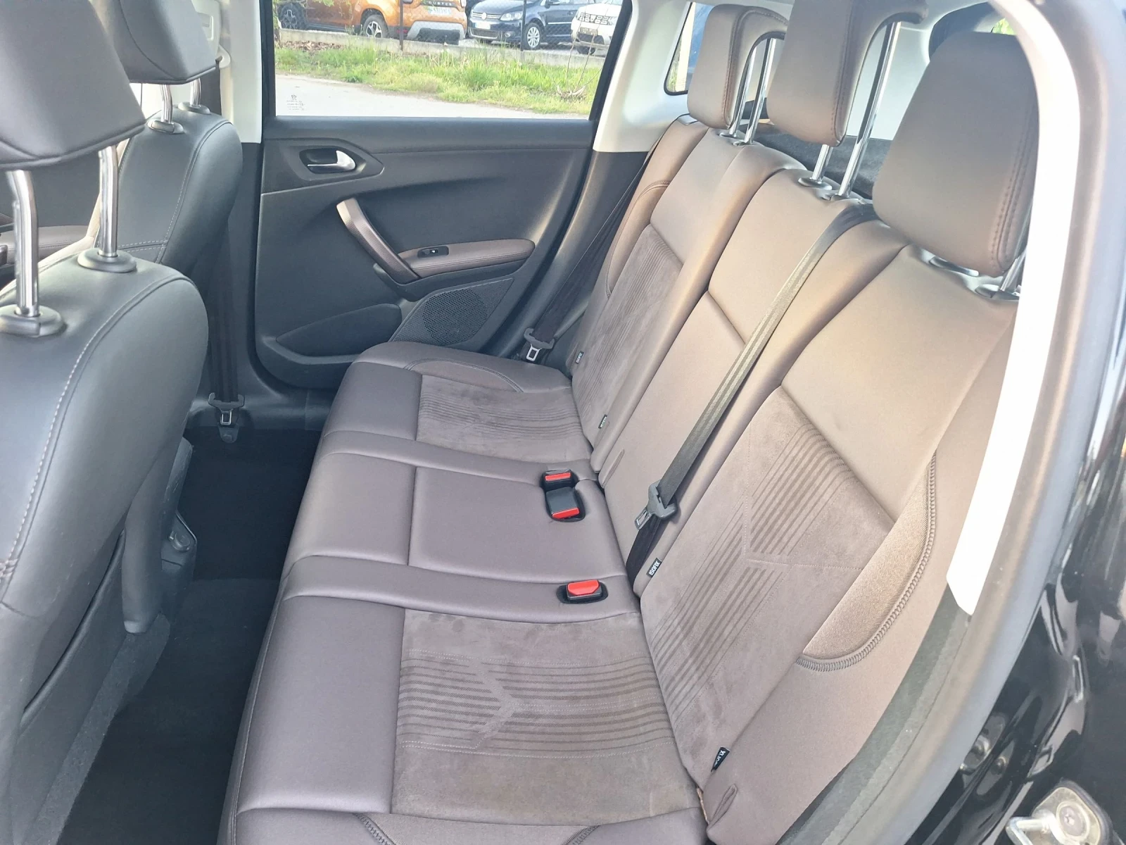 Peugeot 2008 1.6 e-hdi 115��  | Mobile.bg � ����������� 12