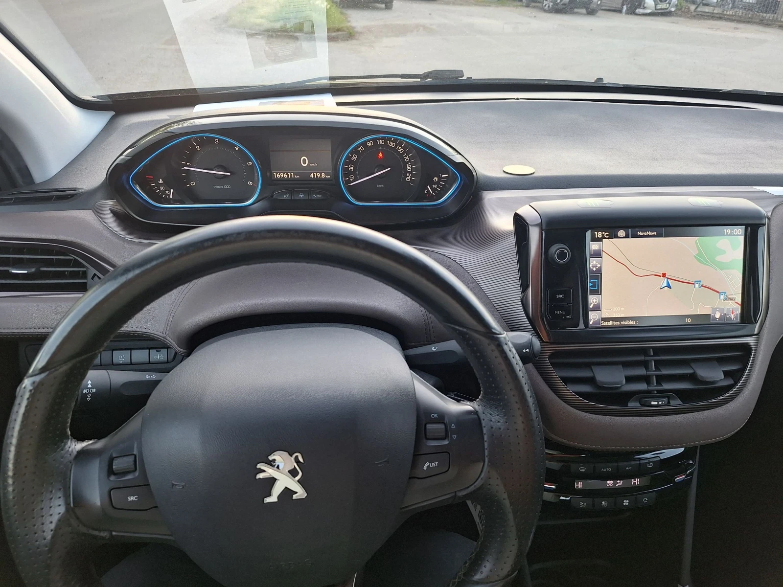Peugeot 2008 1.6 e-hdi 115��  | Mobile.bg � ����������� 17