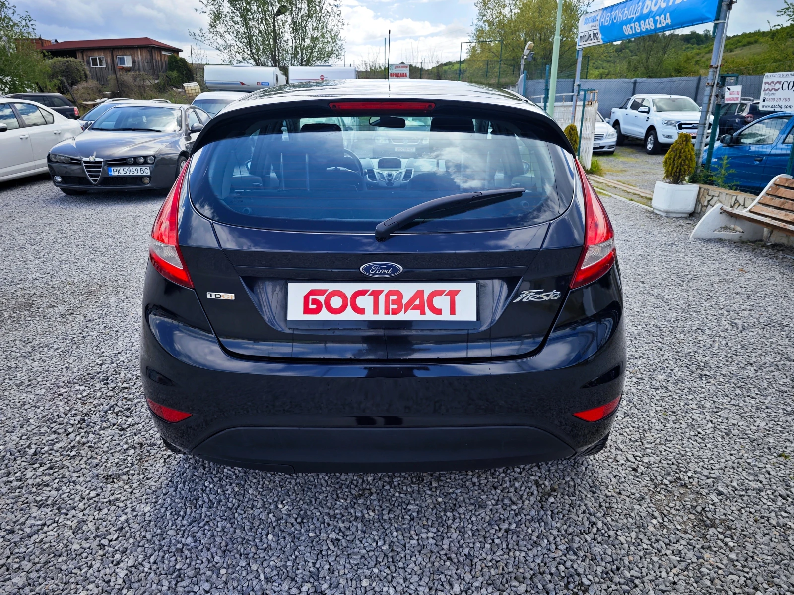 Ford Fiesta 1.4 TDCi Titanium, снимка 4 - Автомобили и джипове - 54576480