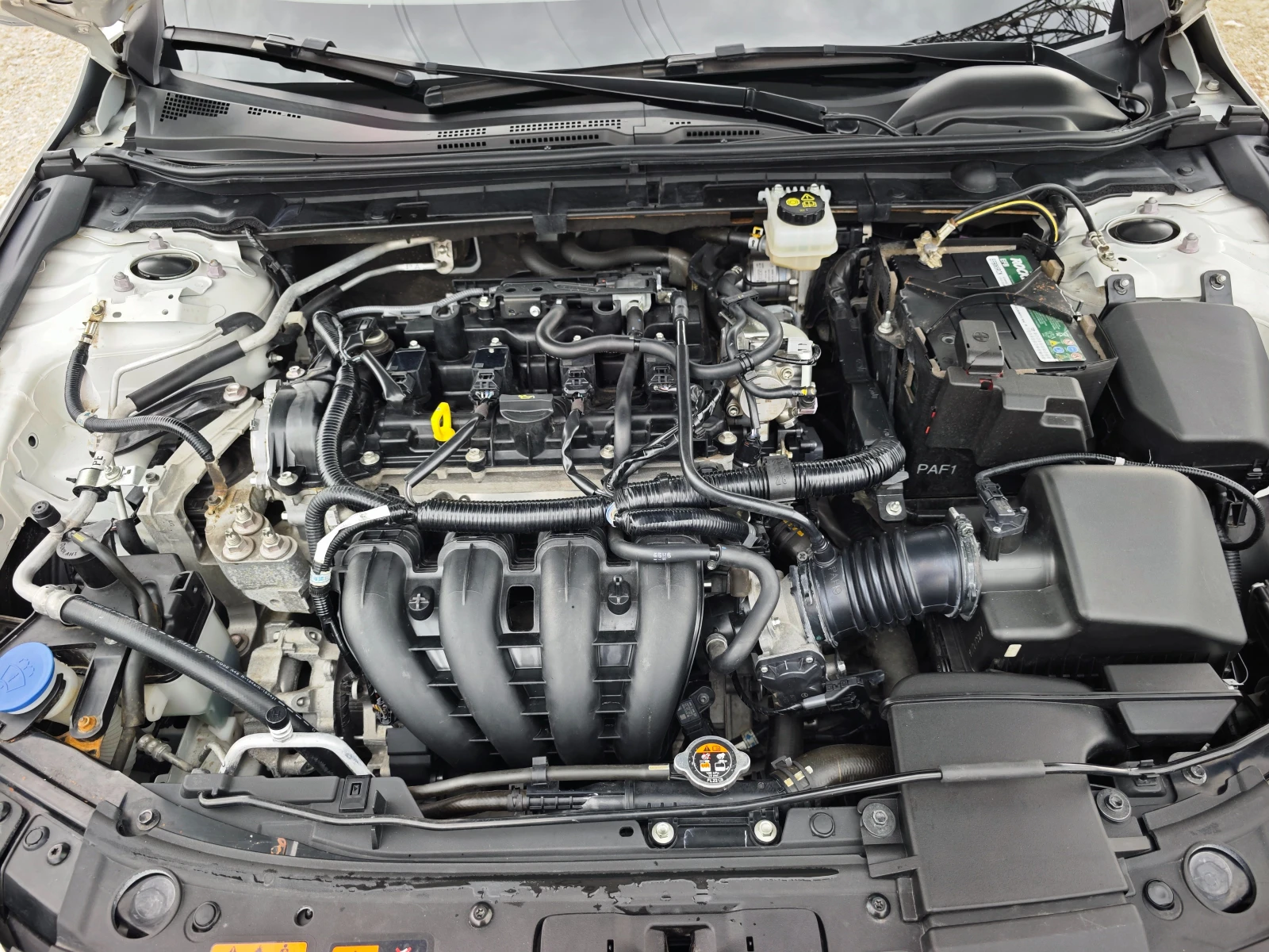 Mazda 3 2.0 HYBRID, снимка 15 - Автомобили и джипове - 54752572