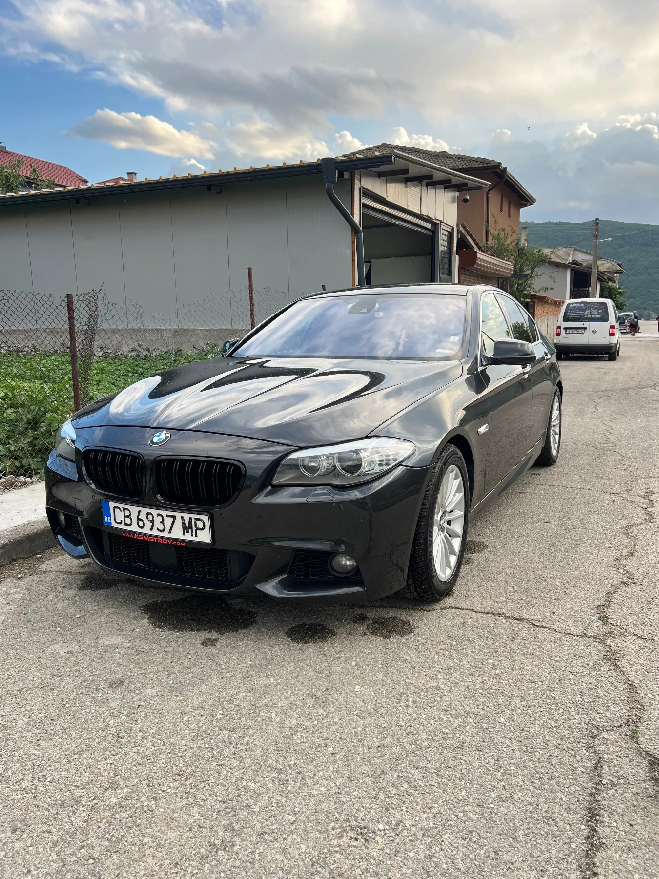 BMW 530 4x4 XDRIVE | HEAD UP| DISTRONIC | LINE ASSIST| 