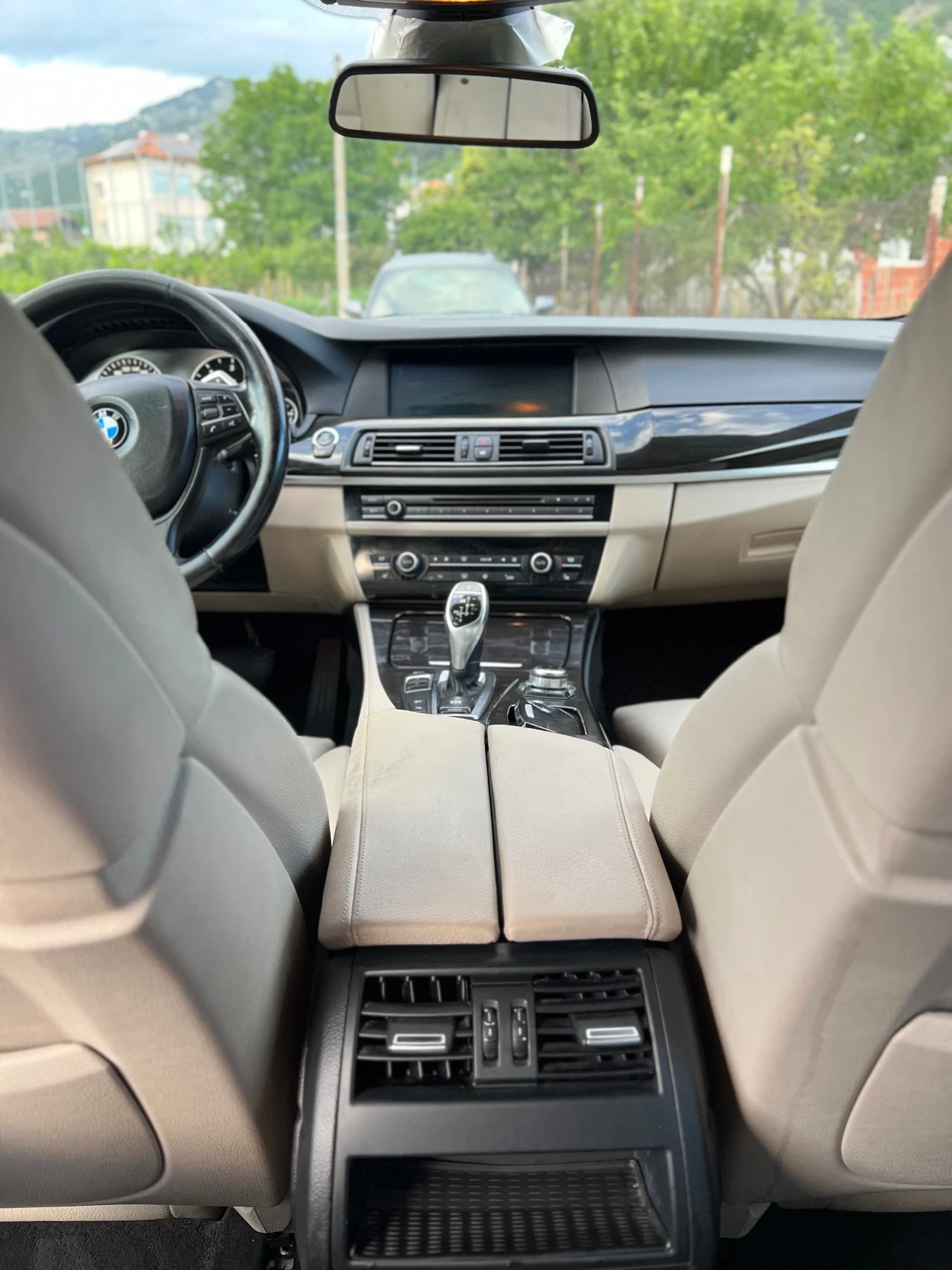 BMW 530 4x4 XDRIVE | HEAD UP| DISTRONIC | LINE ASSIST| , снимка 9 - Автомобили и джипове - 54812077