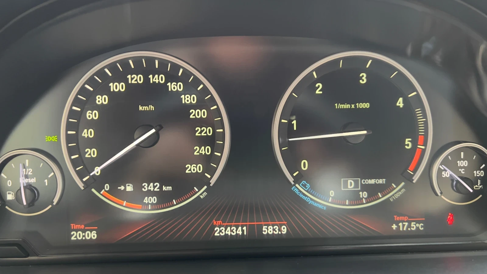 BMW 530 4x4 XDRIVE | HEAD UP| DISTRONIC | LINE ASSIST| , снимка 14 - Автомобили и джипове - 54812077