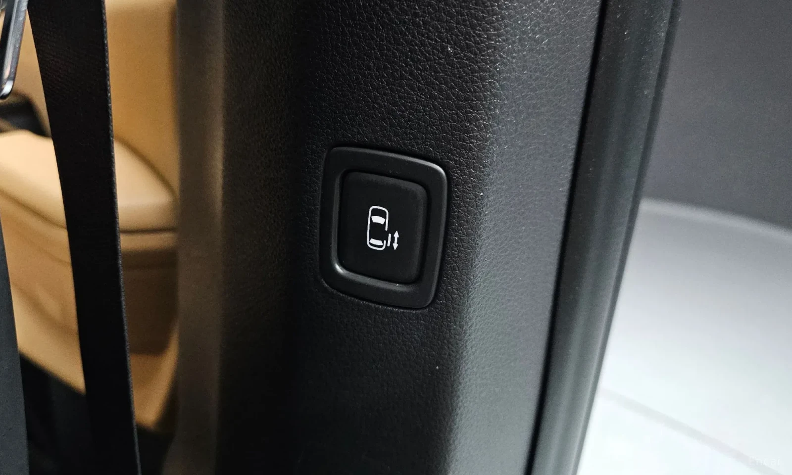 Kia Carnival 9-Seater Noblesse, снимка 17 - Автомобили и джипове - 55049986