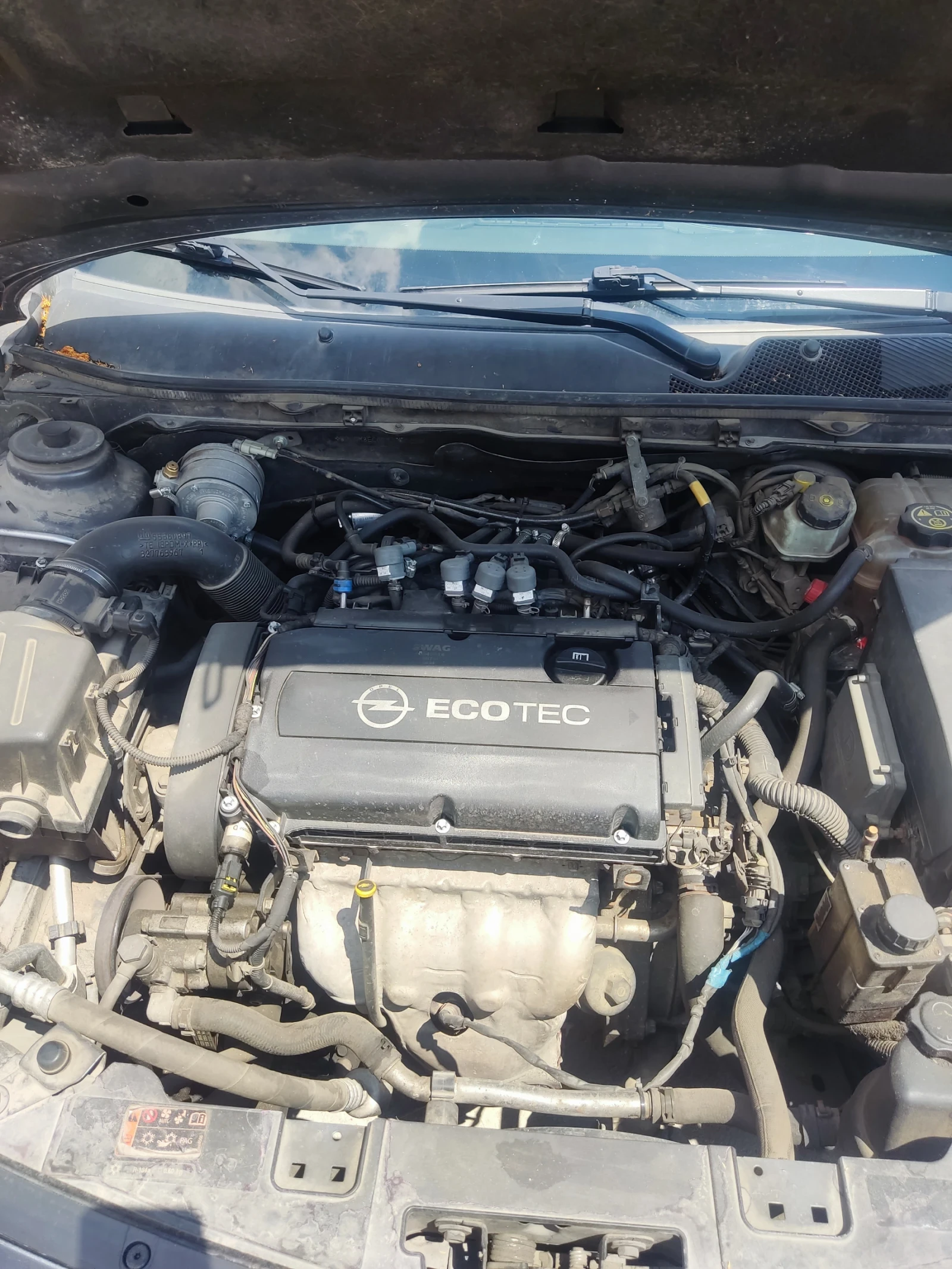 Opel Insignia Sports Tourer, снимка 8 - Автомобили и джипове - 55213943