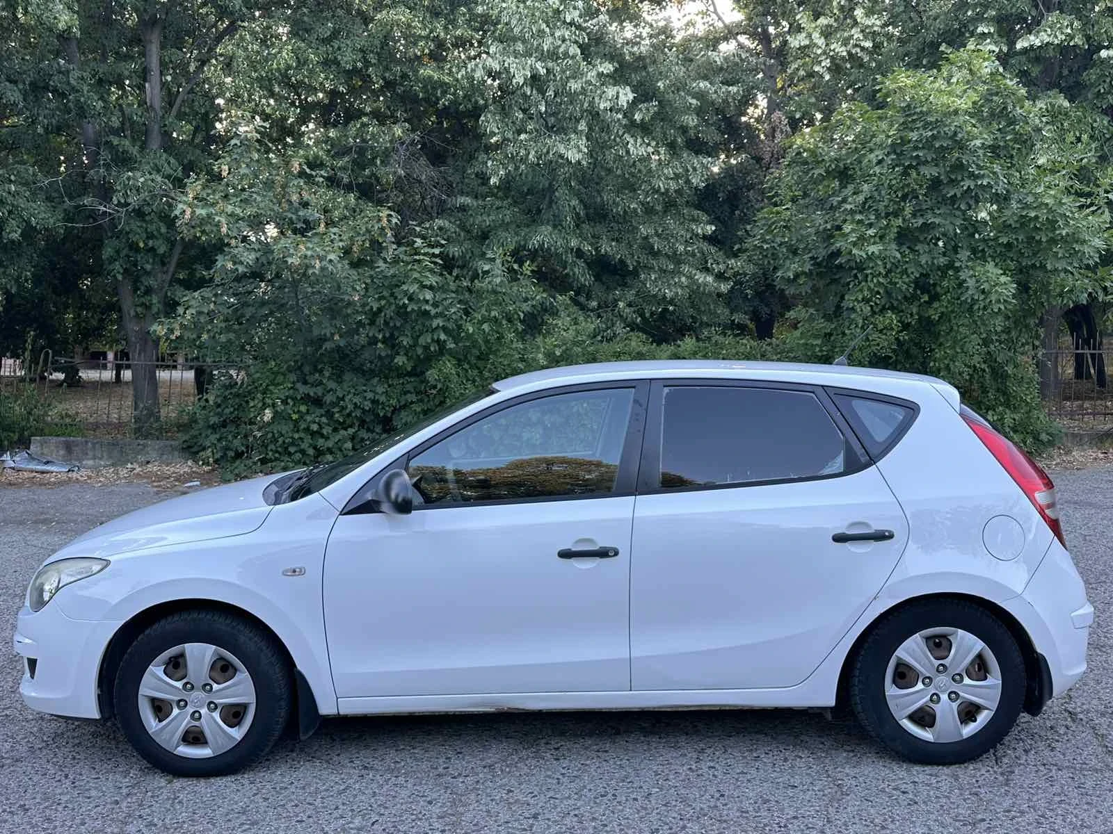 Hyundai I30 1.6, снимка 7 - Автомобили и джипове - 55304027