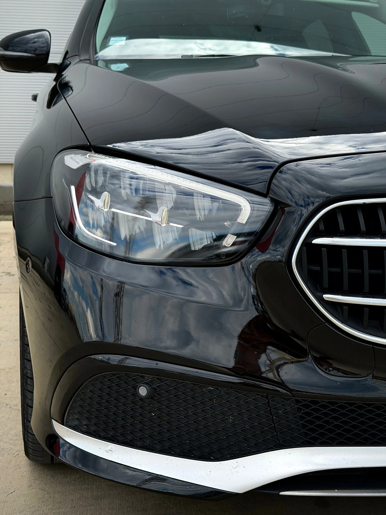 Mercedes-Benz E 220 FACELIFT, MBUX, снимка 4 - Автомобили и джипове - 55397603