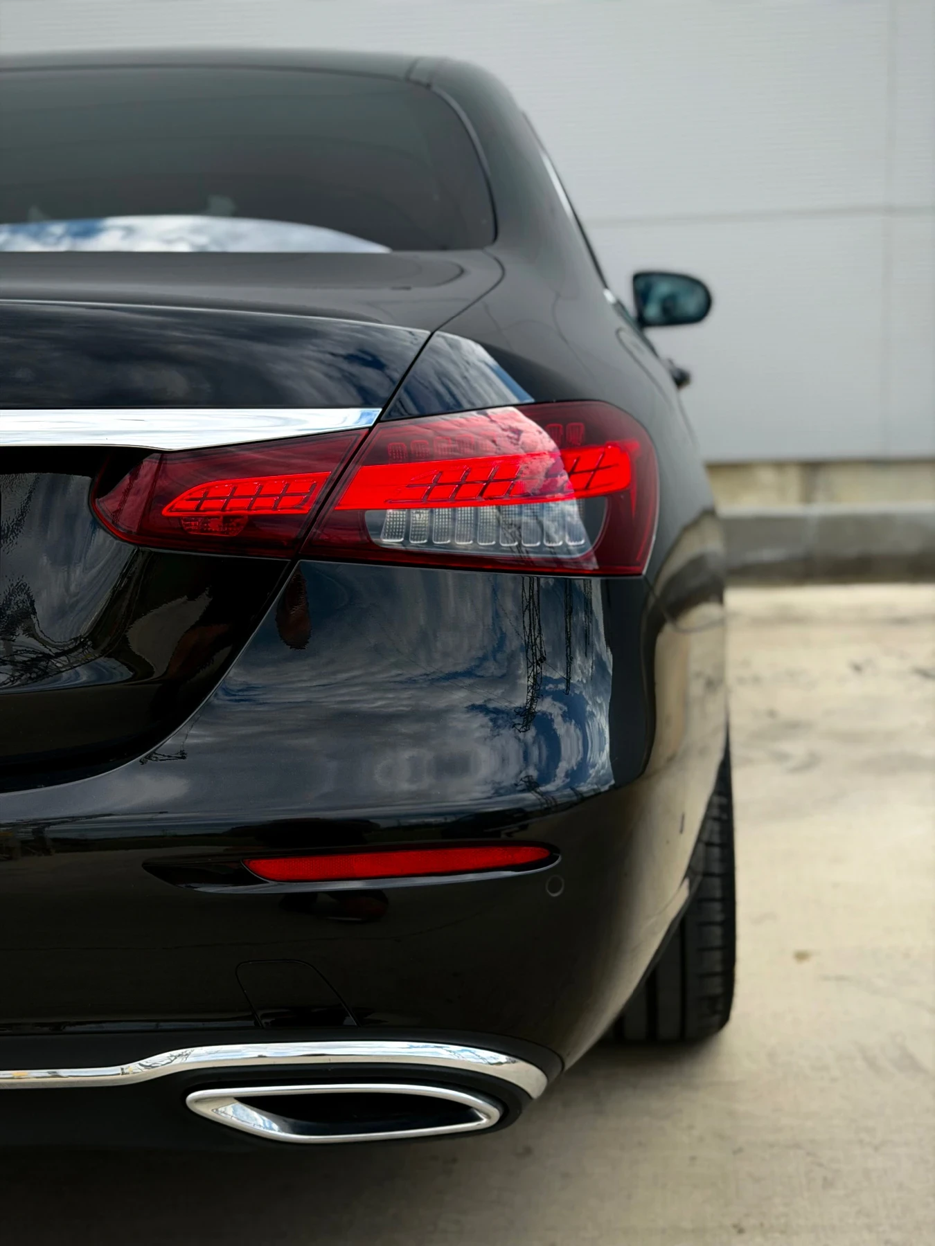 Mercedes-Benz E 220 FACELIFT, MBUX, снимка 5 - Автомобили и джипове - 55397603