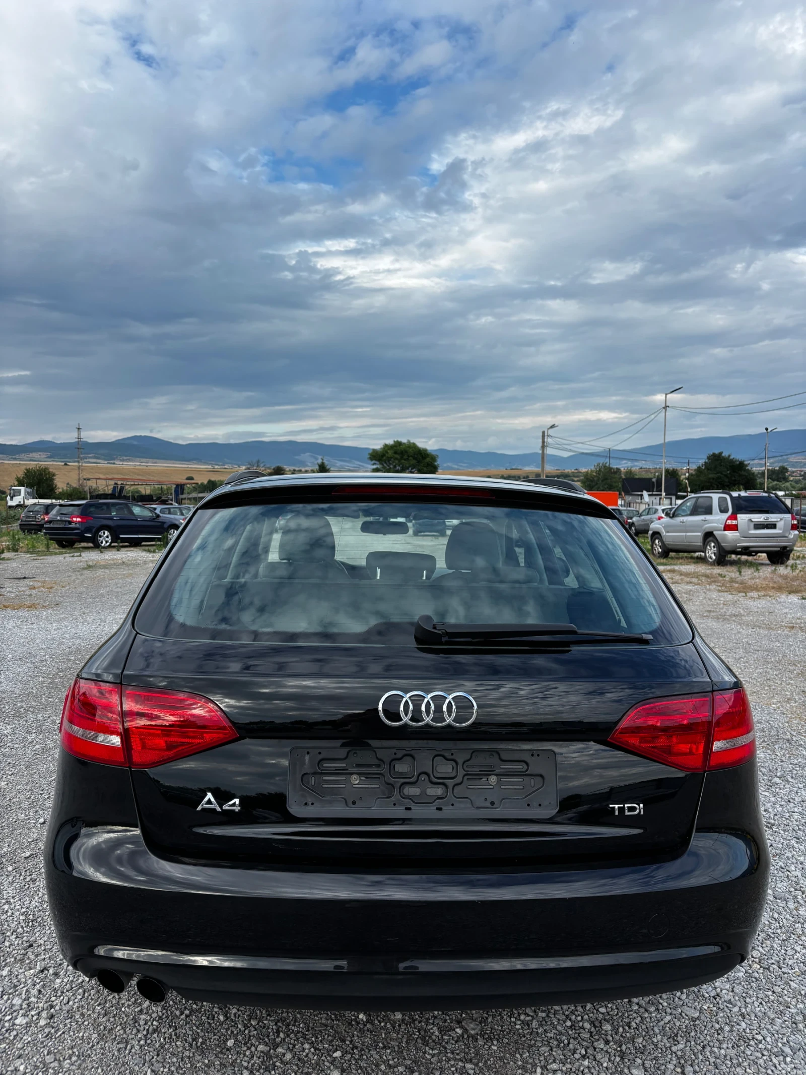 Audi A4 2.0TDI 143кс !, снимка 6 - Автомобили и джипове - 55471513