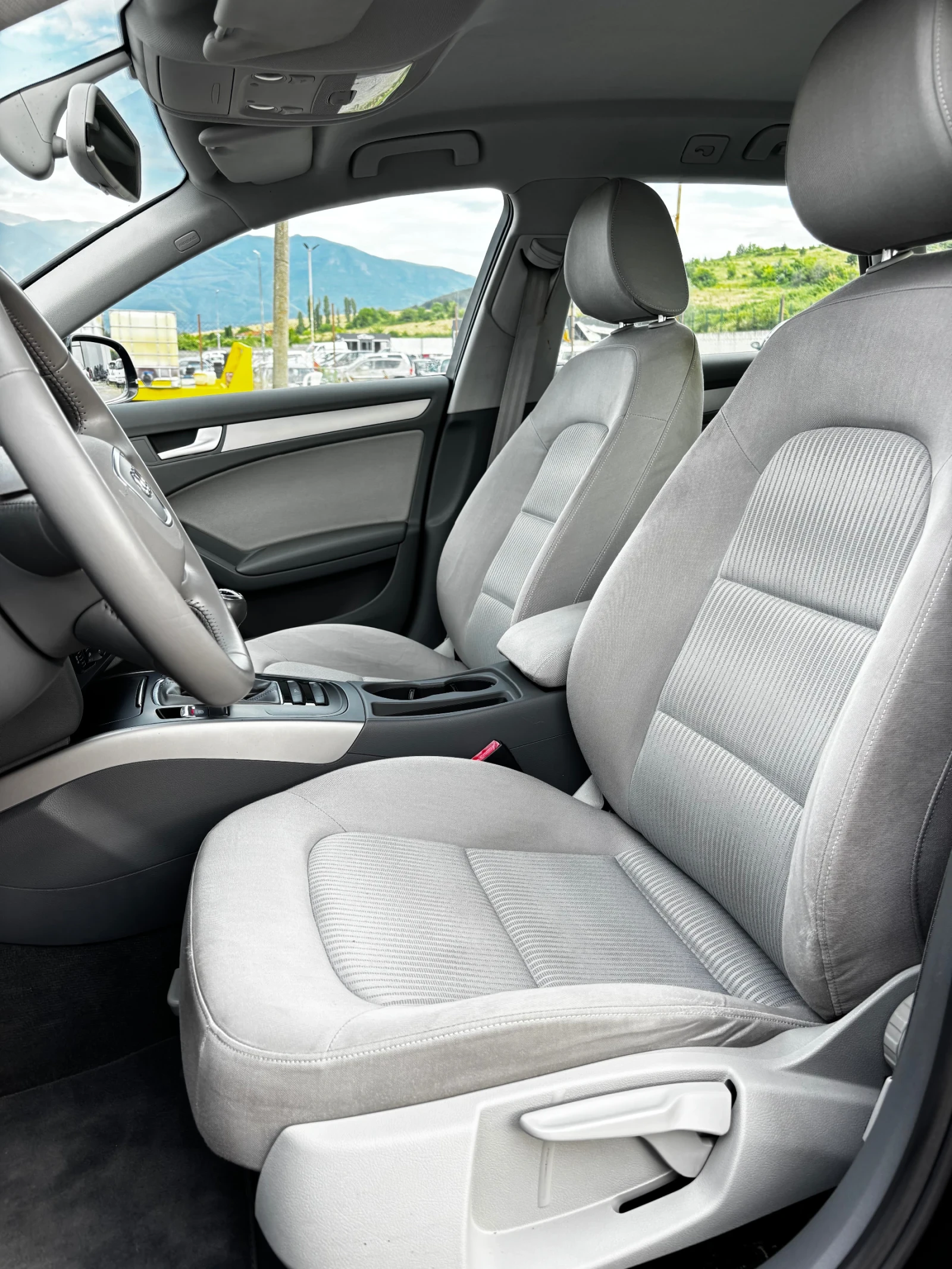 Audi A4 2.0TDI 143кс !, снимка 8 - Автомобили и джипове - 55471513