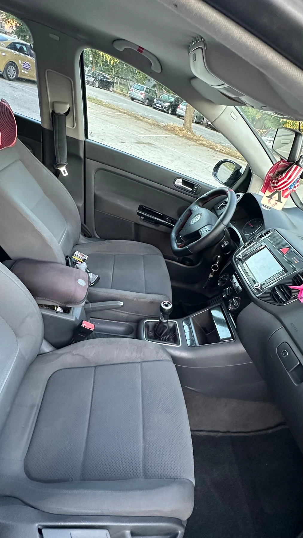 VW Golf Plus, снимка 11 - Автомобили и джипове - 55480133