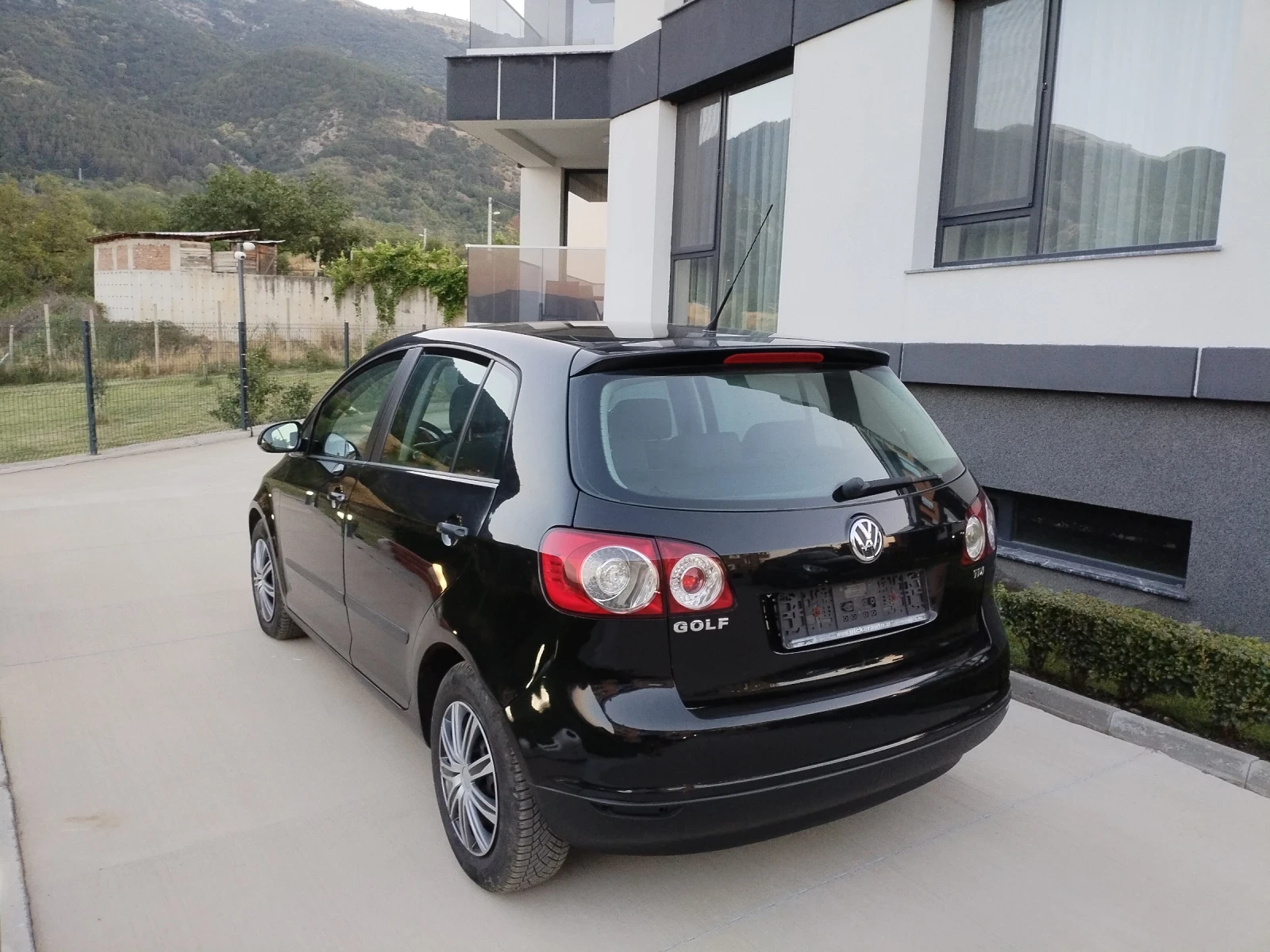 VW Golf Plus 1.9 TDI 90hp Климатроник Темпомат Уникат , снимка 8 - Автомобили и джипове - 55620901