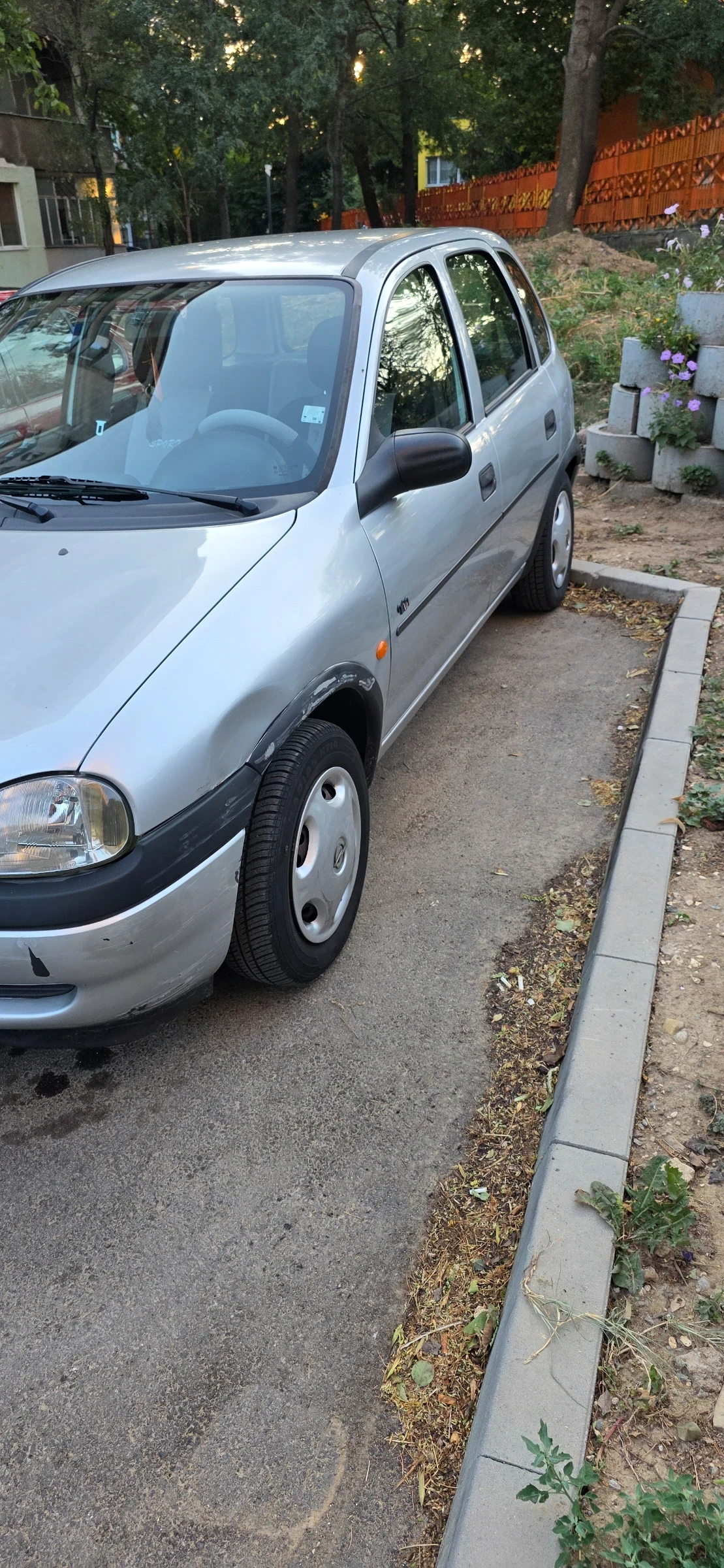 Opel Corsa, снимка 2 - Автомобили и джипове - 55729568