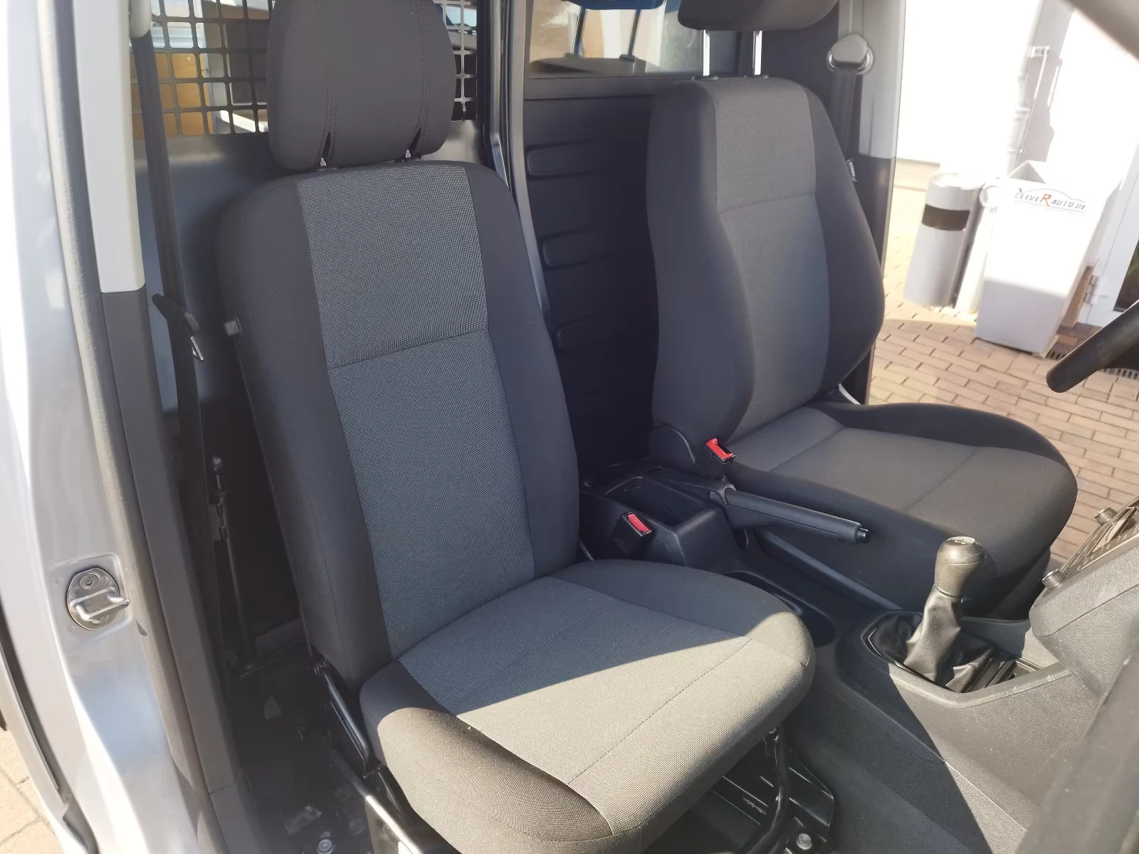 VW Caddy MAXI VAN, снимка 5 - Автомобили и джипове - 55941096