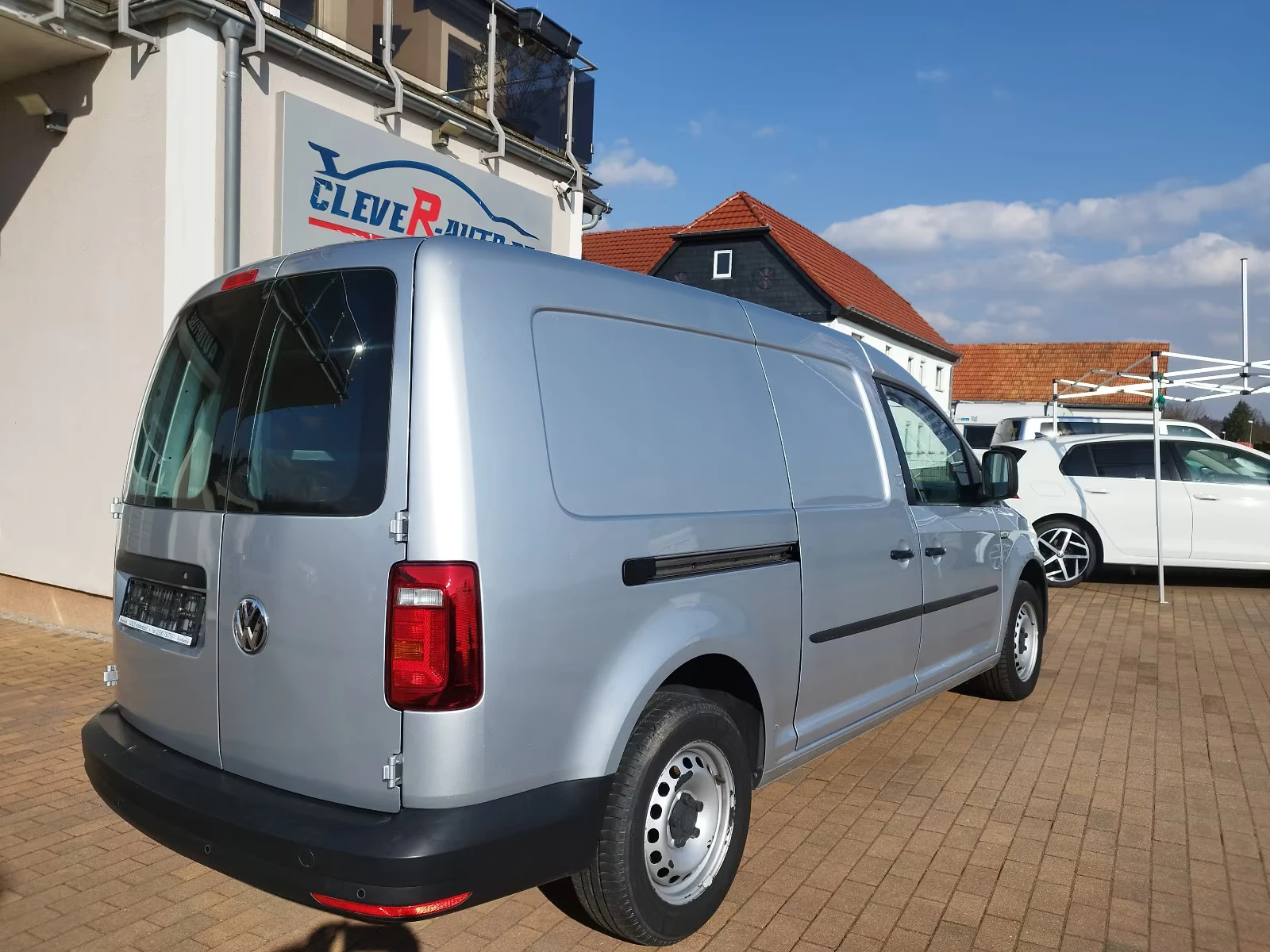 VW Caddy MAXI VAN, снимка 3 - Автомобили и джипове - 55941096