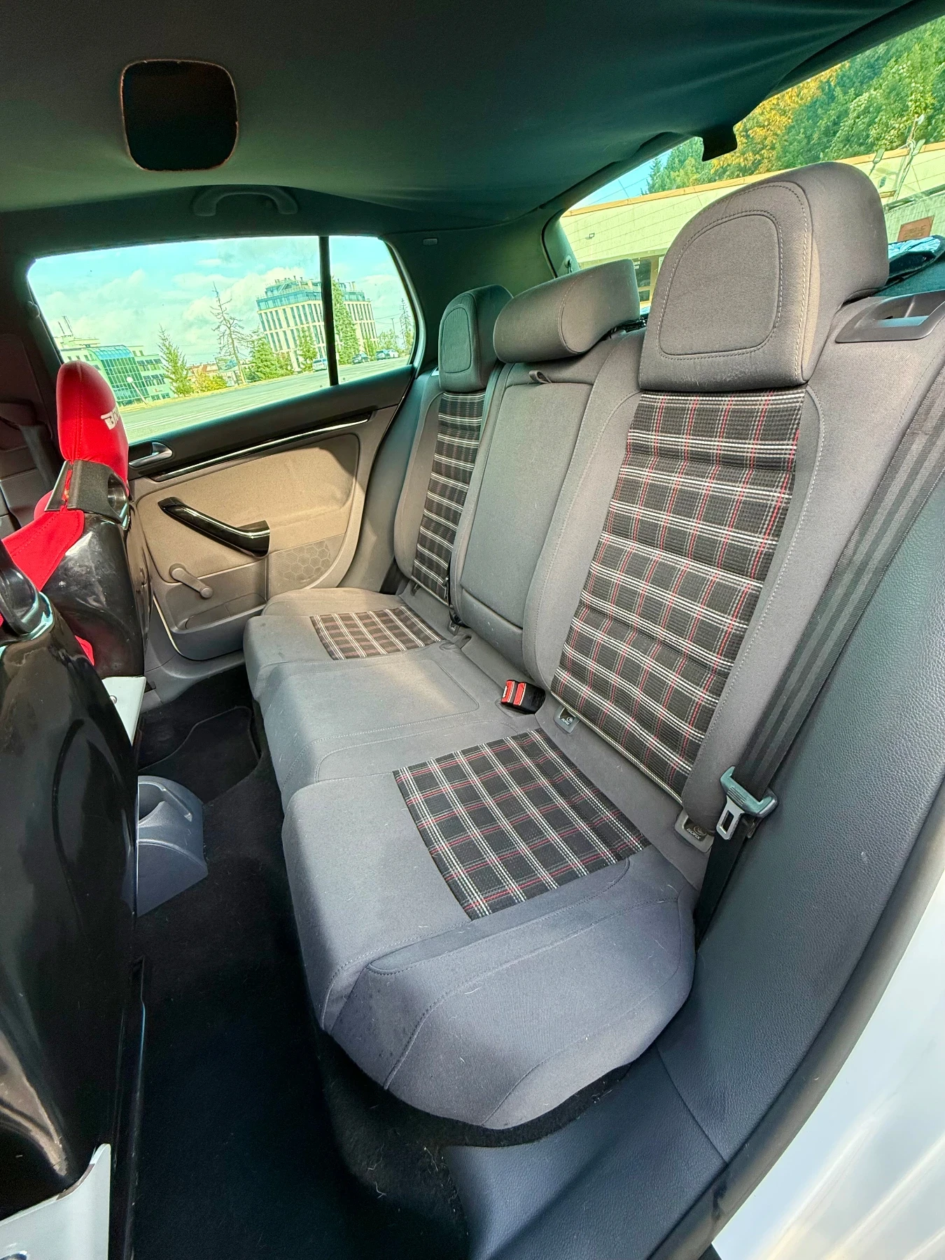 VW Golf 5 GTI, снимка 13 - Автомобили и джипове - 56609687