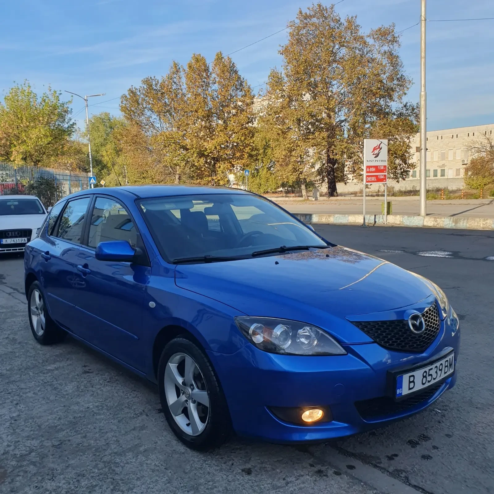 Mazda 3 1.6i, снимка 7 - Автомобили и джипове - 56636398