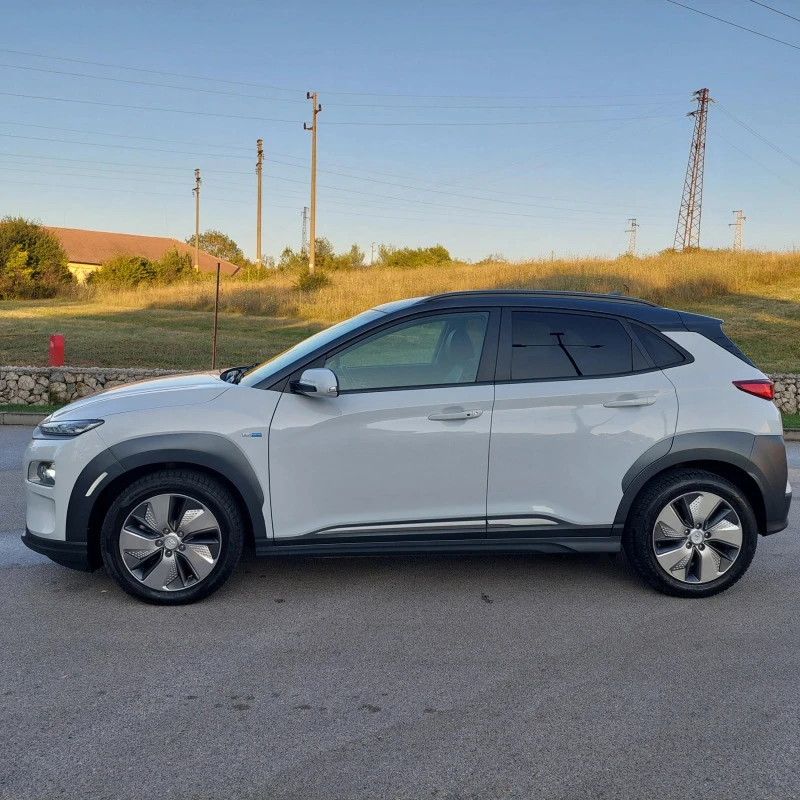 Hyundai Kona 64KWh PREMIUM/FULL ASS/KRELL/DISTRONIC, гаранция 6, снимка 2 - Автомобили и джипове - 46768654