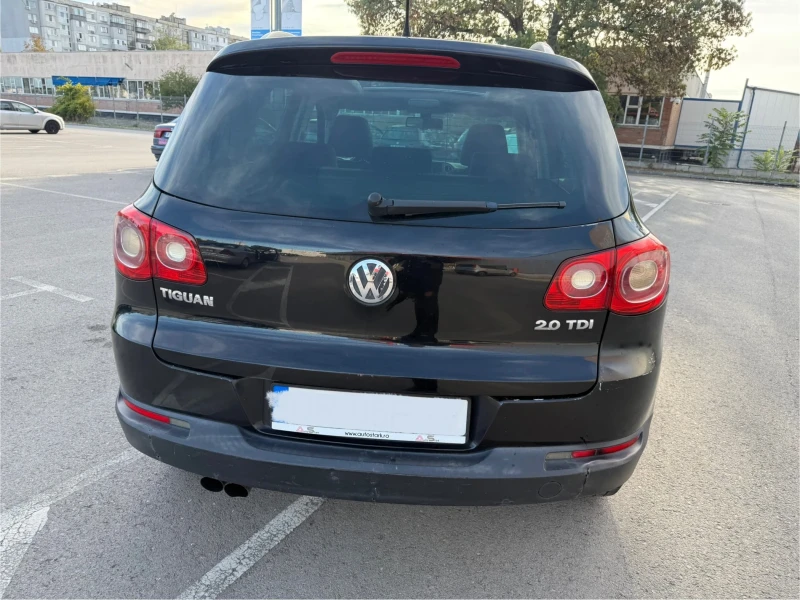 VW Tiguan 2.0TDI* Панорама* Нави* Xenon, снимка 3 - Автомобили и джипове - 47452173