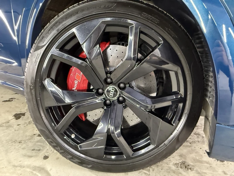 Audi RSQ8 CERAMIC/CARBON/B&Q/MATRIX/PANO, снимка 4 - Автомобили и джипове - 52432559