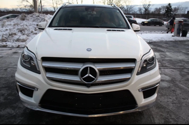 Mercedes-Benz GL 350 AMG * * 7 МЕСТА * * CARFAX * * АВТО КРЕДИТ * * , снимка 2 - Автомобили и джипове - 53193289