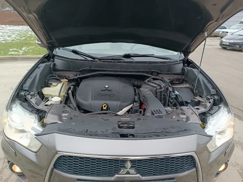 Mitsubishi Outlander 2.2/Автоматик/Нави/Камера/Кожа/Ксенон, снимка 15 - Автомобили и джипове - 53225229