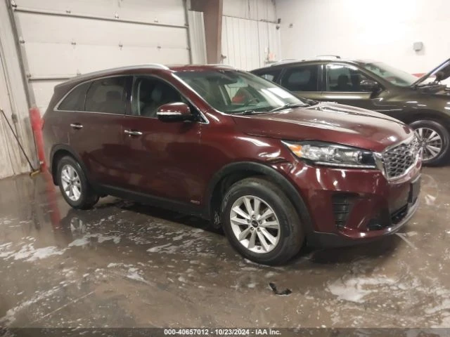 Kia Sorento 2.4L LX, снимка 2 - Автомобили и джипове - 48585146