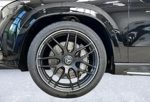 Mercedes-Benz GLE 53 4MATIC 4Matic+ = Premium Plus = Night Package Гаранция - изображение 4