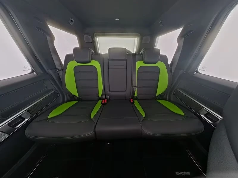 Mercedes-Benz G 63 AMG 4-MATIC MAGNO GREEN-HELL NIGHT CARBON, снимка 16 - Автомобили и джипове - 54671231