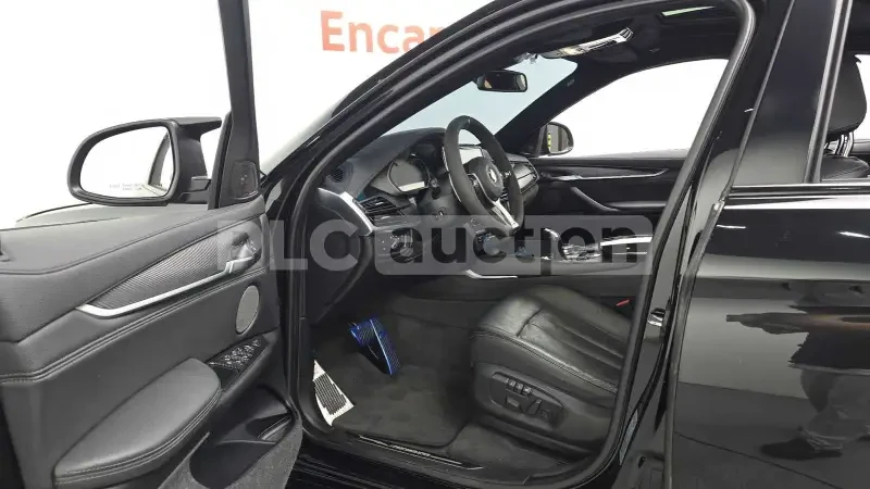 BMW X6 M50d| DIGITAL| ПОДГРЕВ| ПАМЕТ| ВКЛ.ТЕХНОТЕСТ, снимка 7 - Автомобили и джипове - 54682416