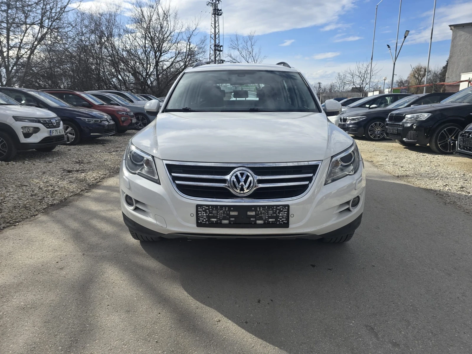 VW Tiguan 2.0TDI - 140к.с. - 4 Motion - 6 скорости - изображение 3