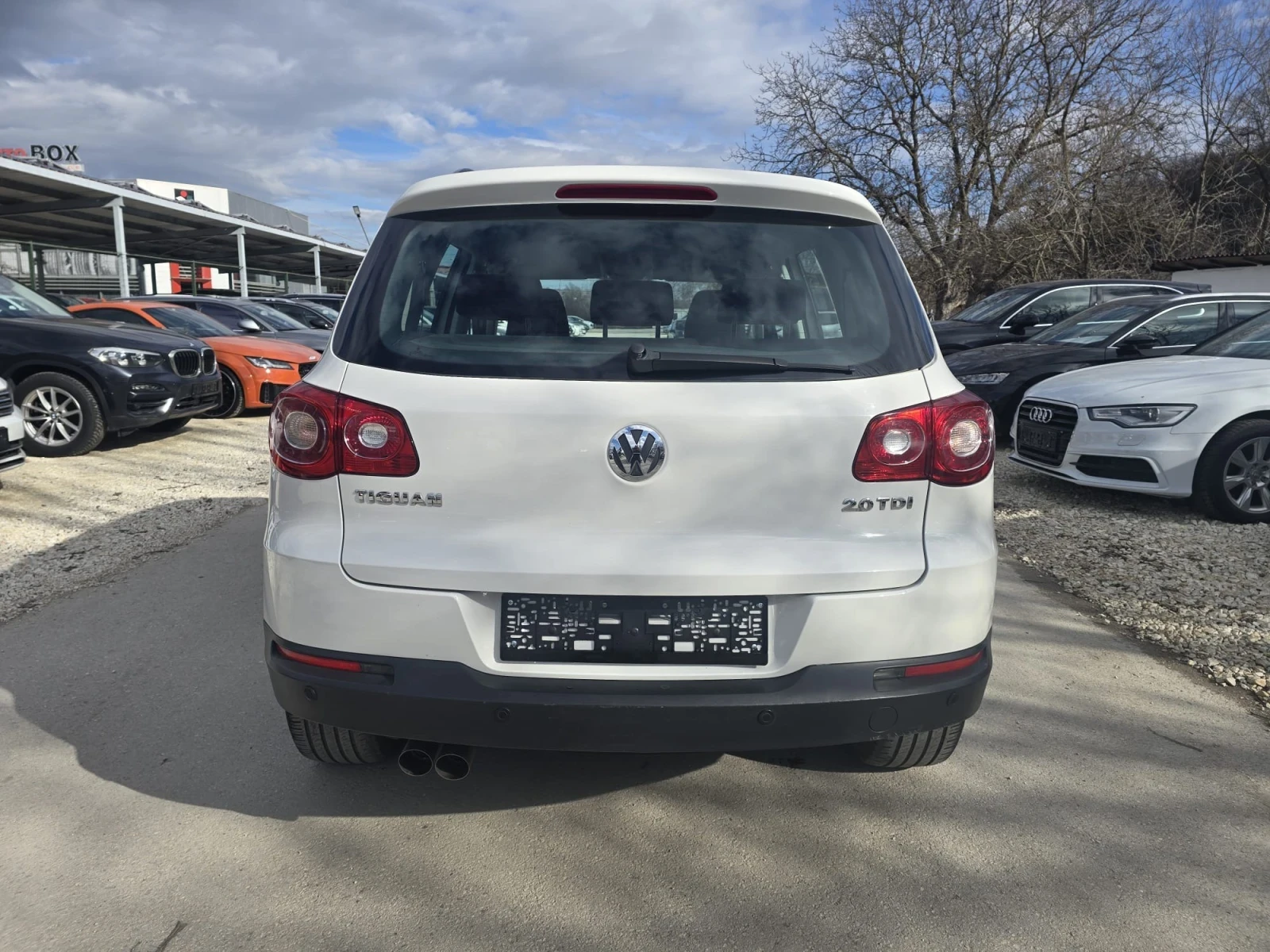 VW Tiguan 2.0TDI - 140к.с. - 4 Motion - 6 скорости - изображение 8